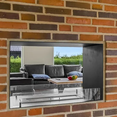Illona - 200m From The Sea By Interhome *